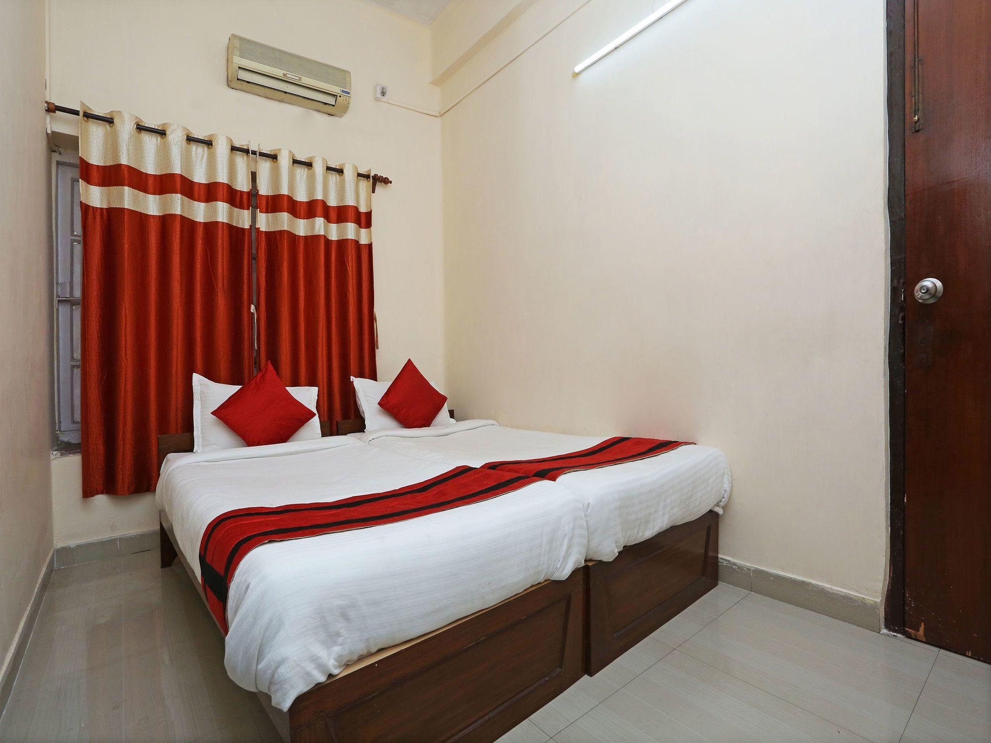 Oyo 9001 Hotel East West Calcutta Extérieur photo
