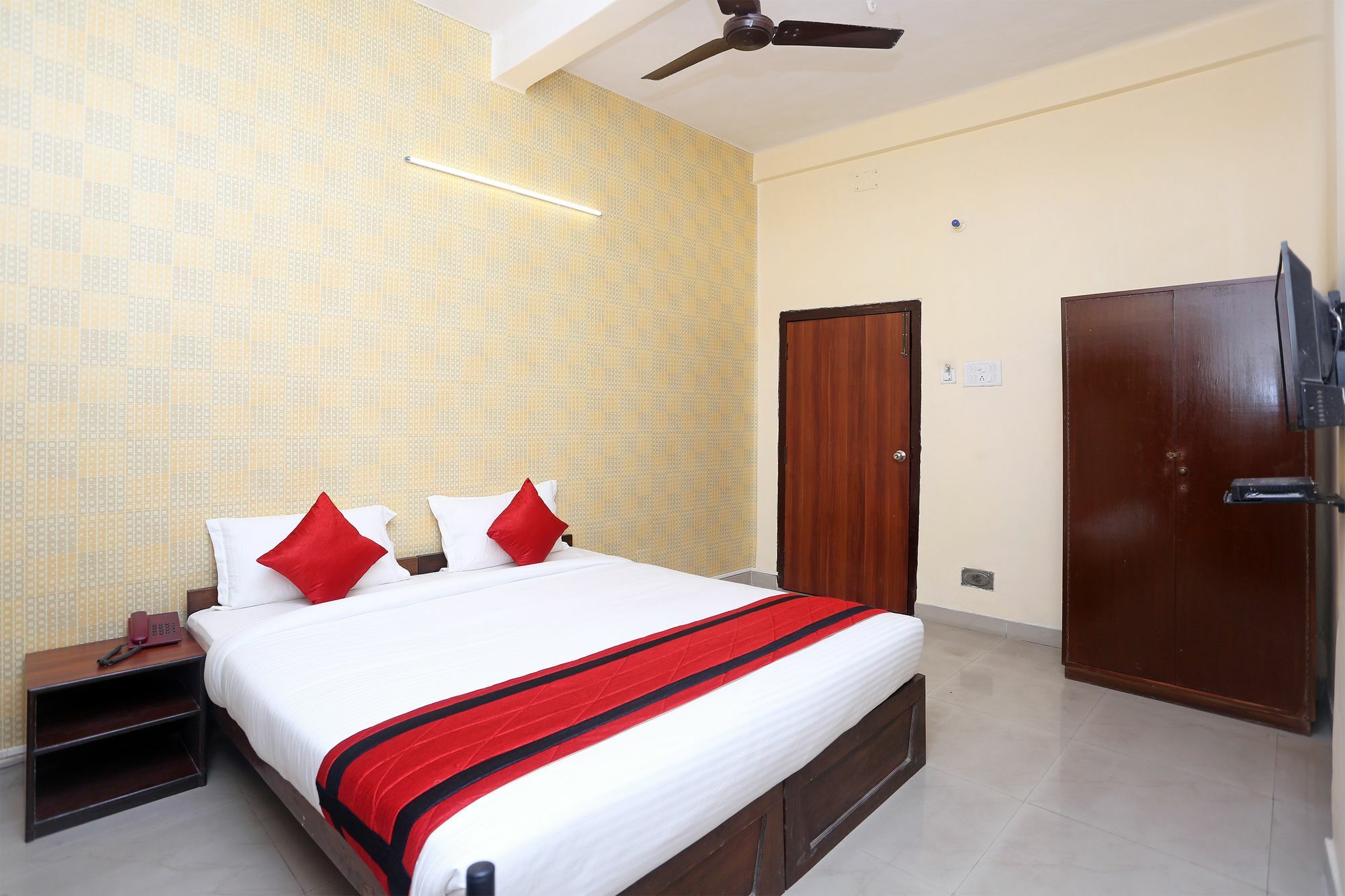 Oyo 9001 Hotel East West Calcutta Extérieur photo