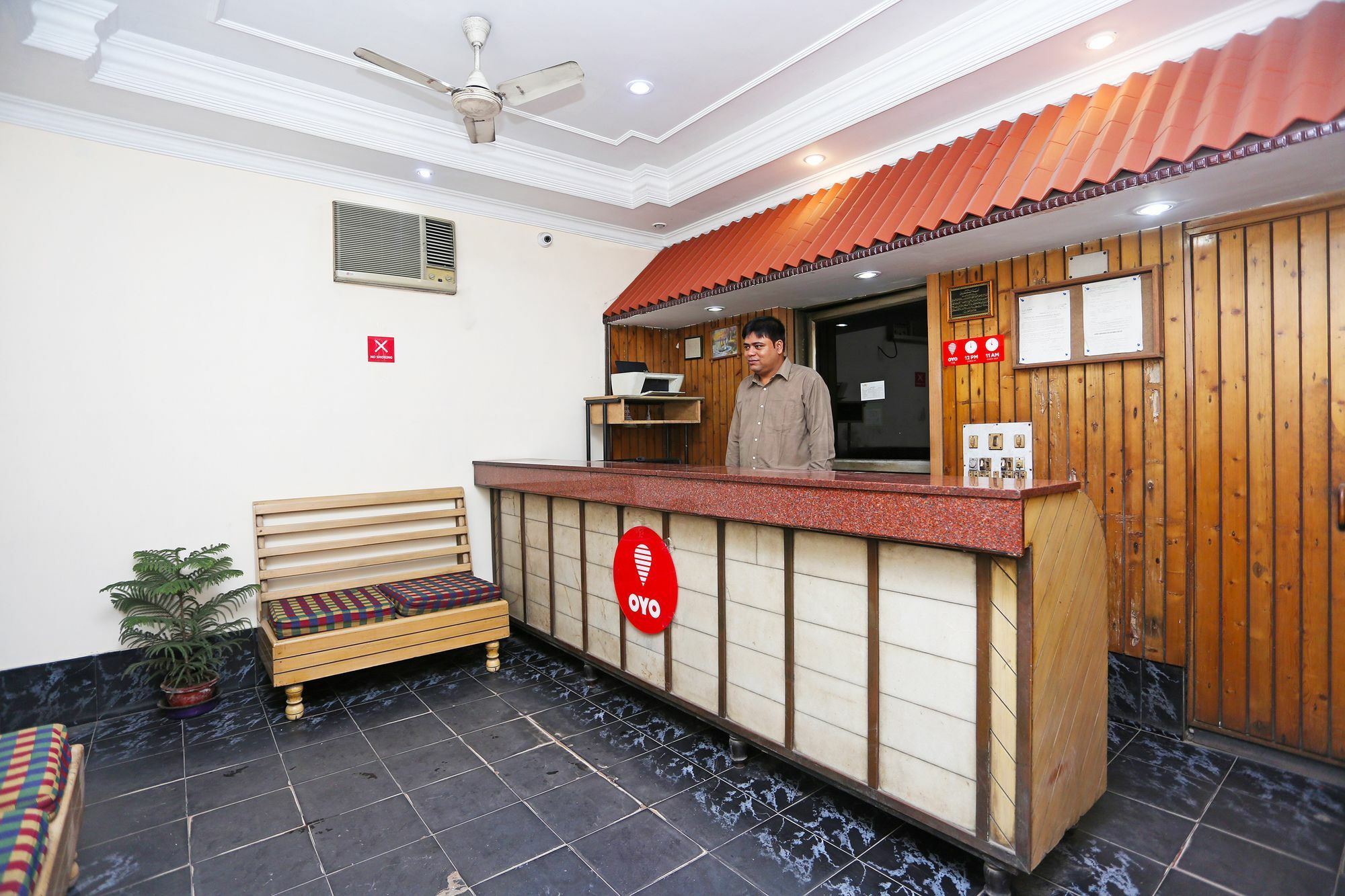 Oyo 9001 Hotel East West Calcutta Extérieur photo